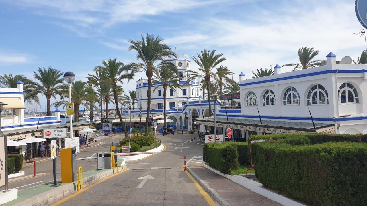 Estepona Puerto Apartment Exterior photo
